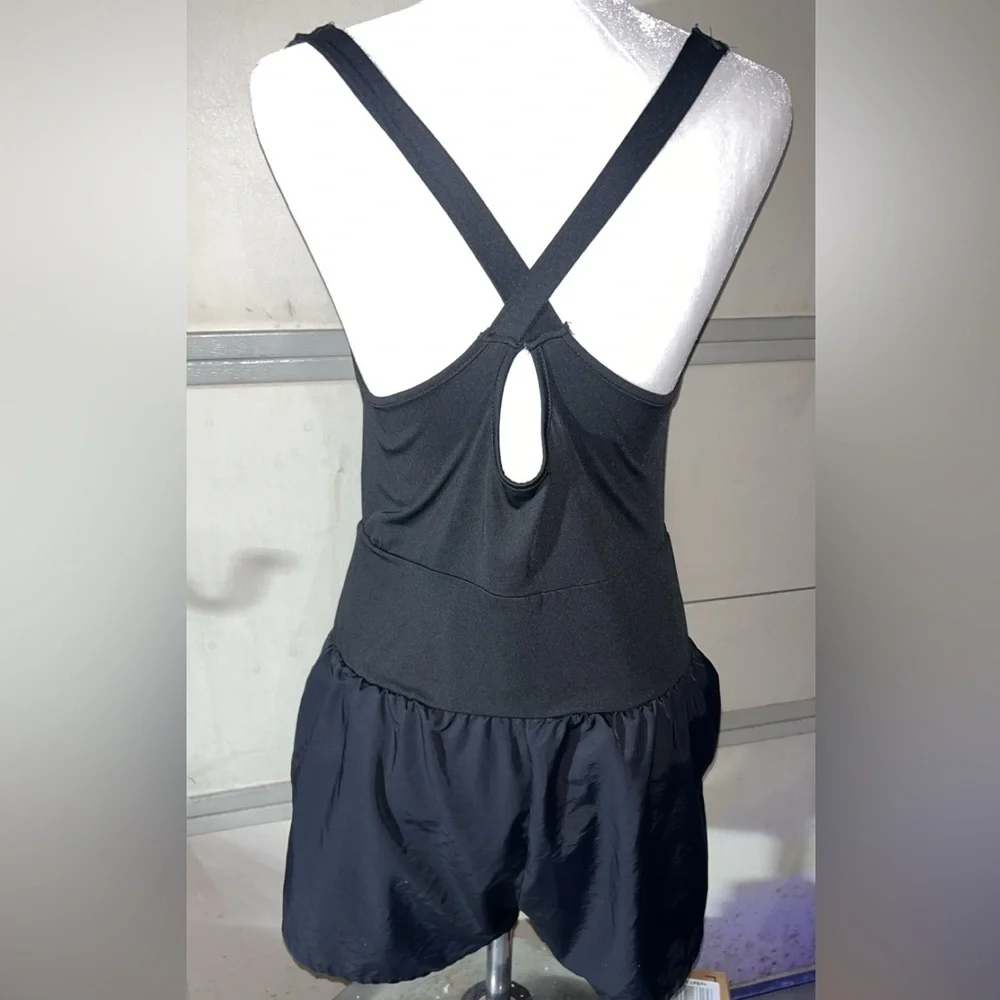 Black Cutout One-Piece workout piece